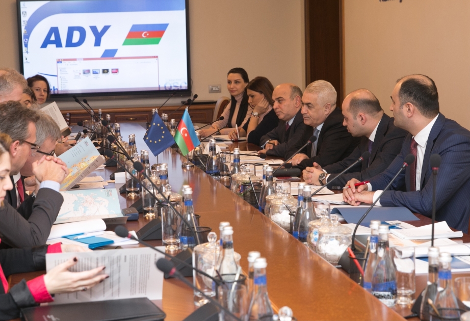 Джавид Гурбанов: Баку-Тбилиси-Карс послужит росту транзитного потенциала стран региона