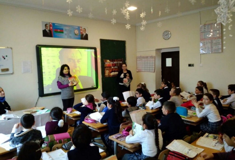 “Məktəblinin kitab klubu” layihəsi davam edir