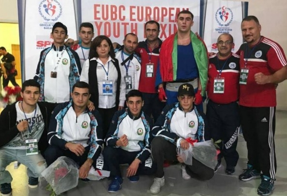 Gənc boksçularımız Balakəndə hazırlıq keçəcəklər