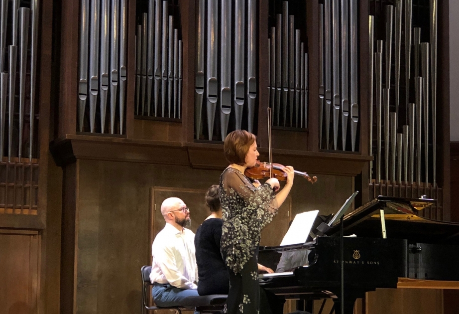 Yelena Reviç: Qara Qarayevin musiqisi Qərb ilə Şərqi üzvi şəkildə birləşdirir