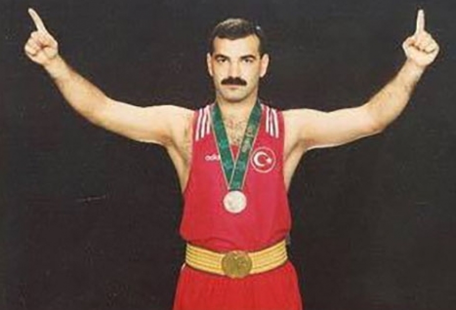 Türkiyəyə boks sahəsində ilk olimpiya gümüşünü qazandıran azərbaycanlı kimdir?