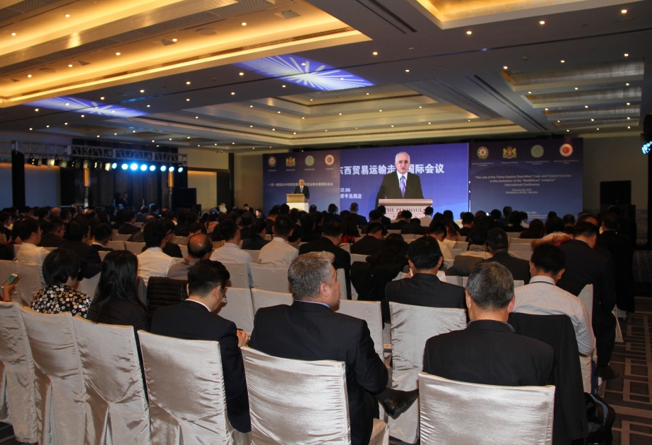 Aserbaidschanisch-chinesisches Wirtschaftsforum in Peking VIDEO