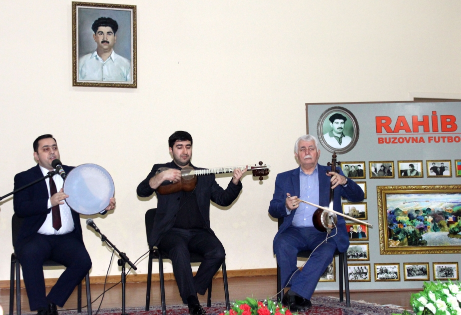 Şair Rahib Ələkbəroğlunun xatirə gecəsi
