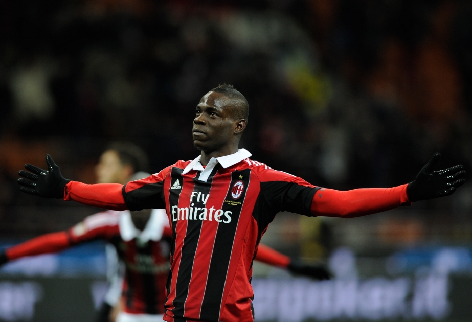 Balotelli mart ayı matçları üçün İtaliya yığmasına çağırıla bilər