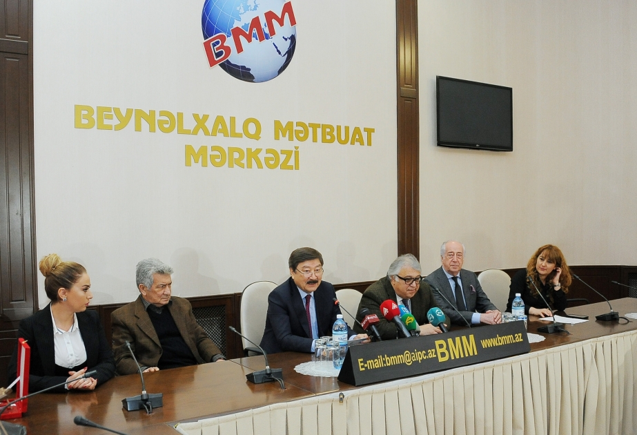 TÜRKSOY azərbaycanlı sənət xadimlərinə xatirə medalları təqdim edib