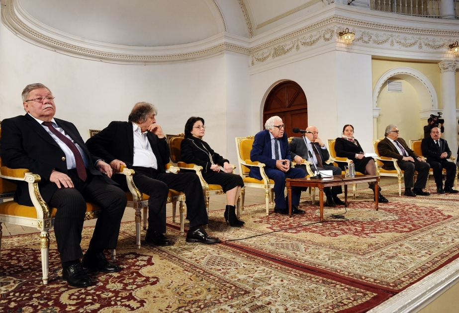 Творческие объединения Азербайджана сделали свой выбор
