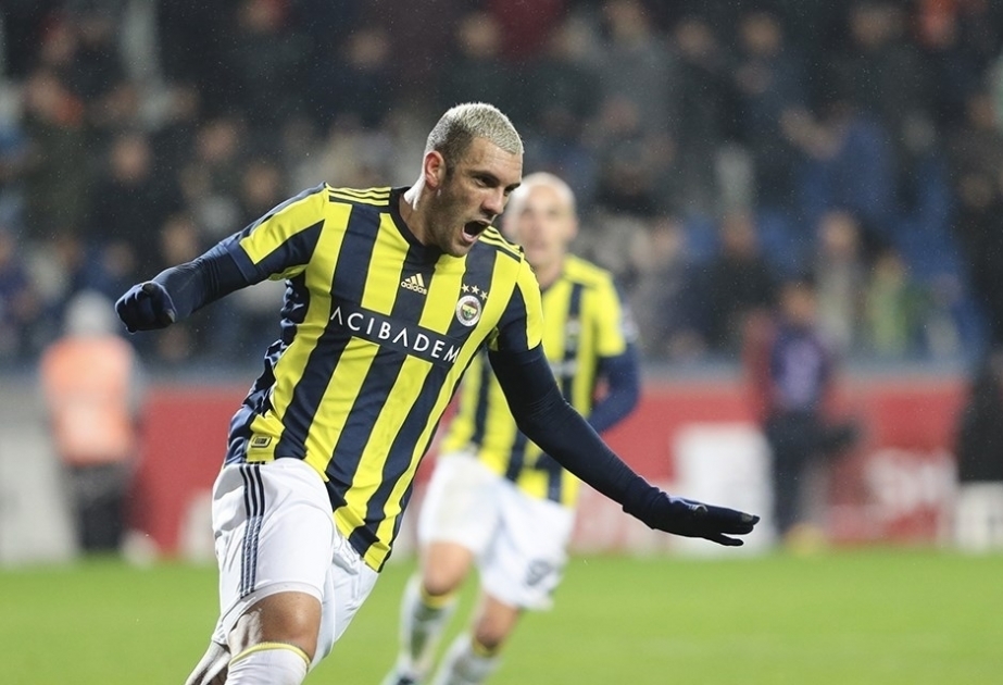 Türkiyə Super Liqası: "Fənərbaxça" çempionatın liderinə qalib gələrək turnir cədvəlində üçüncü sıraya yüksəlib