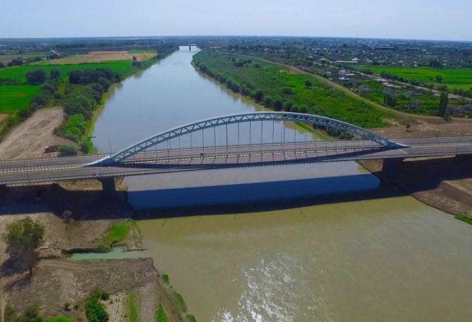 В пункте Сальян реки Кура отмечено понижение уровня воды на 10 см