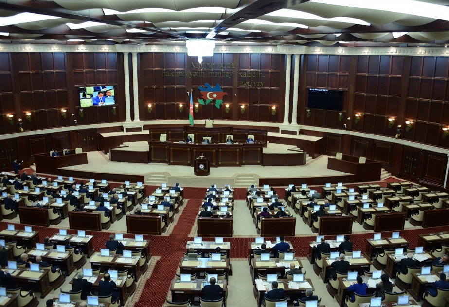 Milli Məclisin növbəti plenar iclası keçirilir