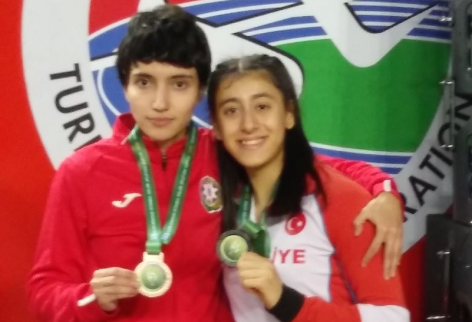 Azərbaycan atleti İstanbulda bürünc medal qazanıb