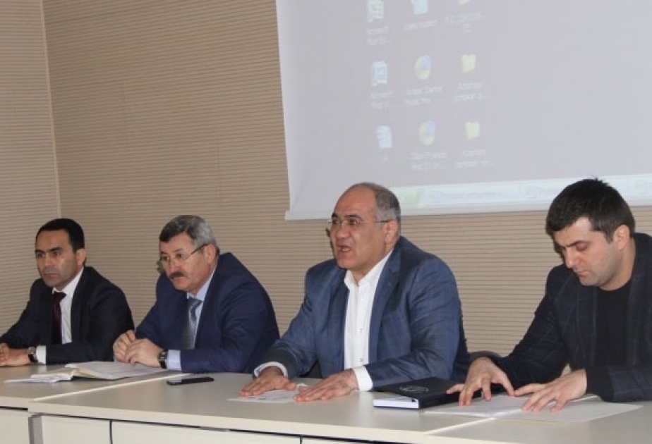 Güləş üzrə Azərbaycan çempionatı öncəsi hakimlər və məşqçilər üçün seminar keçirilib