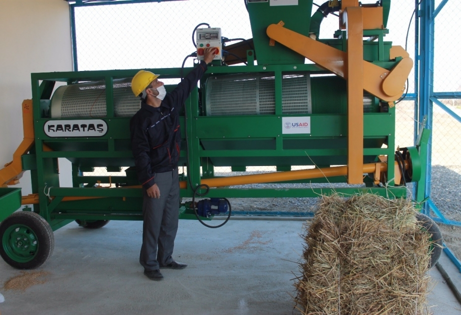 U.S., Azerbaijan help farmers make affordable anımal feed in Zardab
