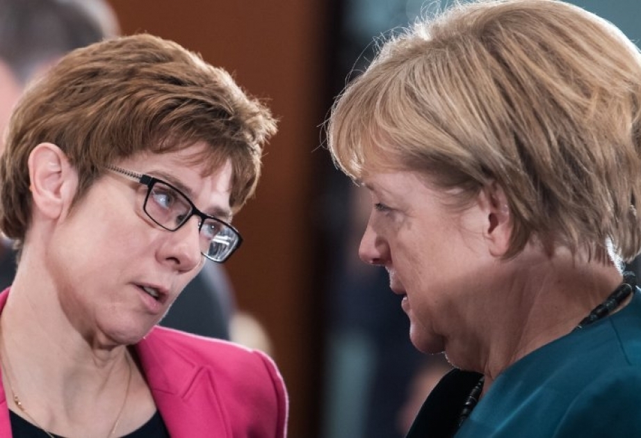 Аннегрет Крамп-Карренбауэр сменит Ангелу Меркель?