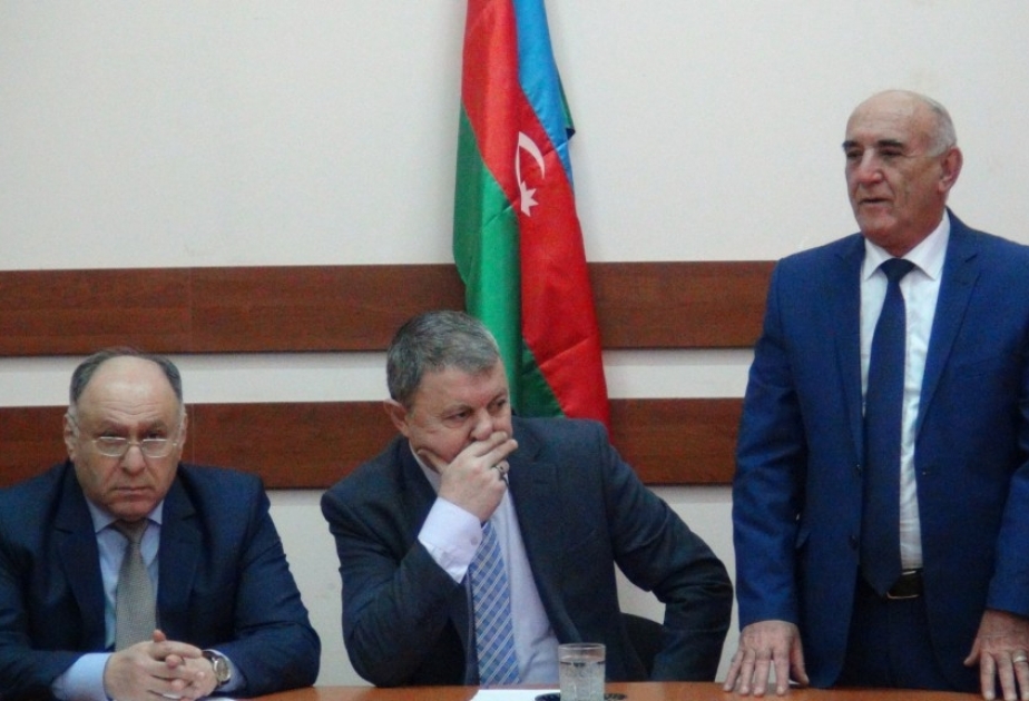 Gənclər Kitabxanasında detektiv əsərlər müəllifi ilə görüş