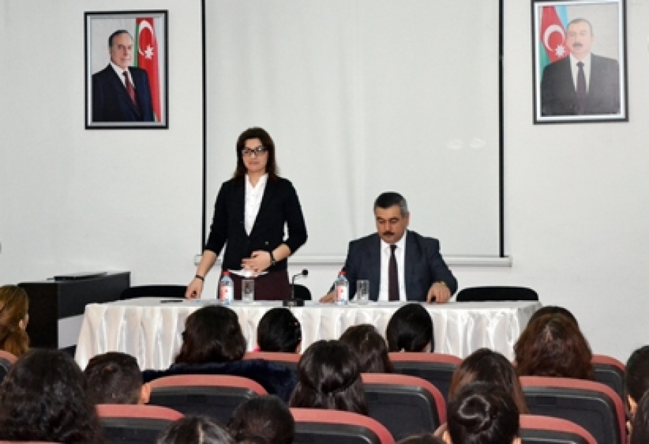 Lənkəran Dövlət Humanitar Kollecində “Xalq Cümhuriyyəti dövründə mədəniyyət siyasəti” mövzusunda mühazirə dinlənilib