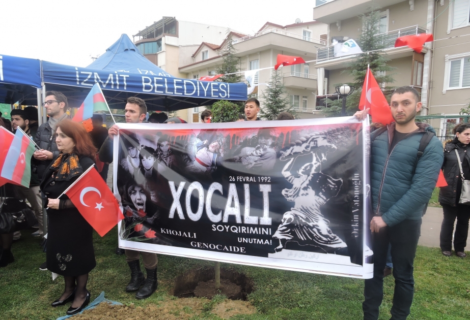 İzmit bələdiyyəsi Xocalı soyqırımının ildönümünü qeyd edib