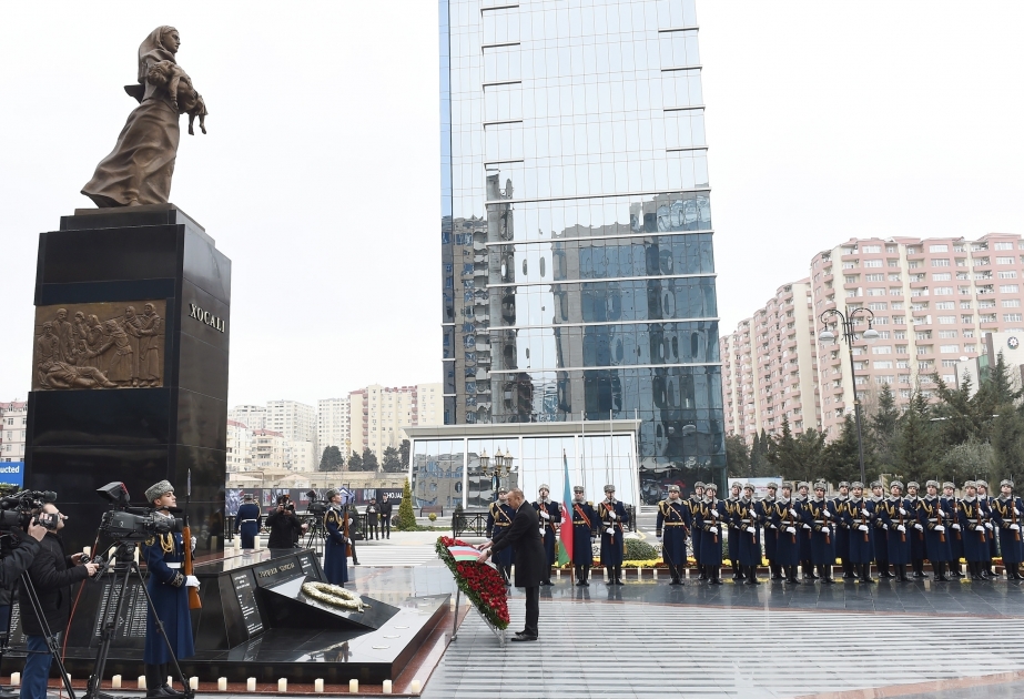Prezident İlham Əliyev Xocalı soyqırımı qurbanlarının xatirəsini anım mərasimində iştirak edib YENİLƏNİB VİDEO