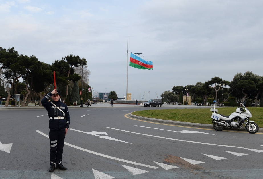 Azerbaijan observes moment of silence for Khojaly victims