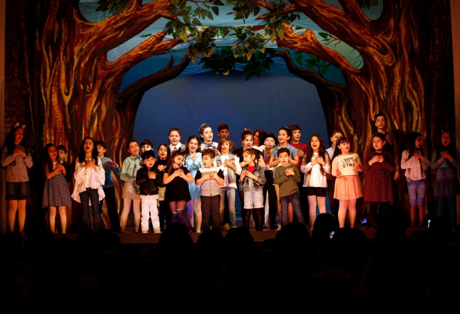Kukla Teatrında növbəti xeyriyyə aksiyası