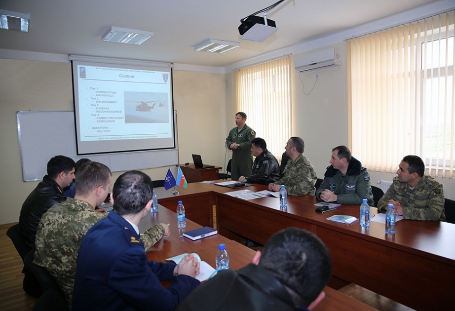 NATO's Mobile Training Team conducts seminar in Baku