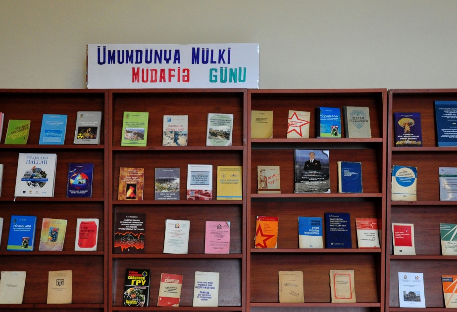Milli Kitabxanada Ümumdünya Mülki Müdafiə Gününə həsr olunmuş kitab sərgisi açılıb