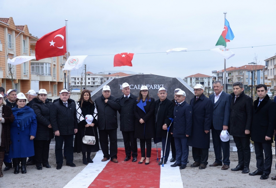 Sakarya: Denkmal zum Gedächtnis an Völkermord von Chodschali errichtet
