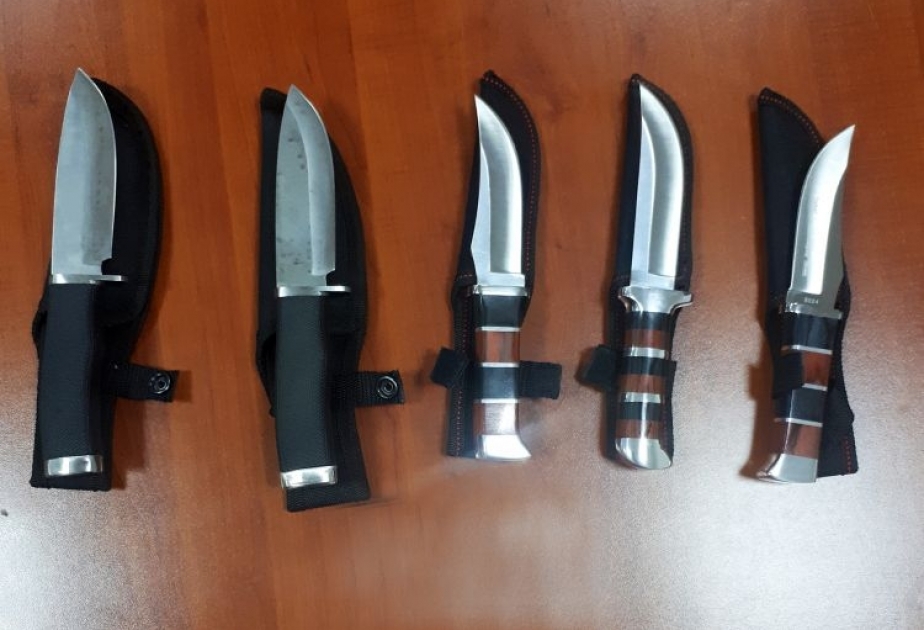 Gömrük nəzarətinə təqdim olunmayan ov bıçağı aşkarlanıb