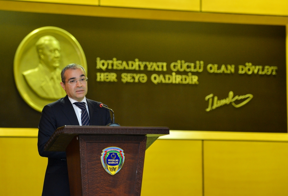 Vergi xidmətinin qarşısında duran vəzifələrin icrası ilə əlaqədar iclas keçirilib