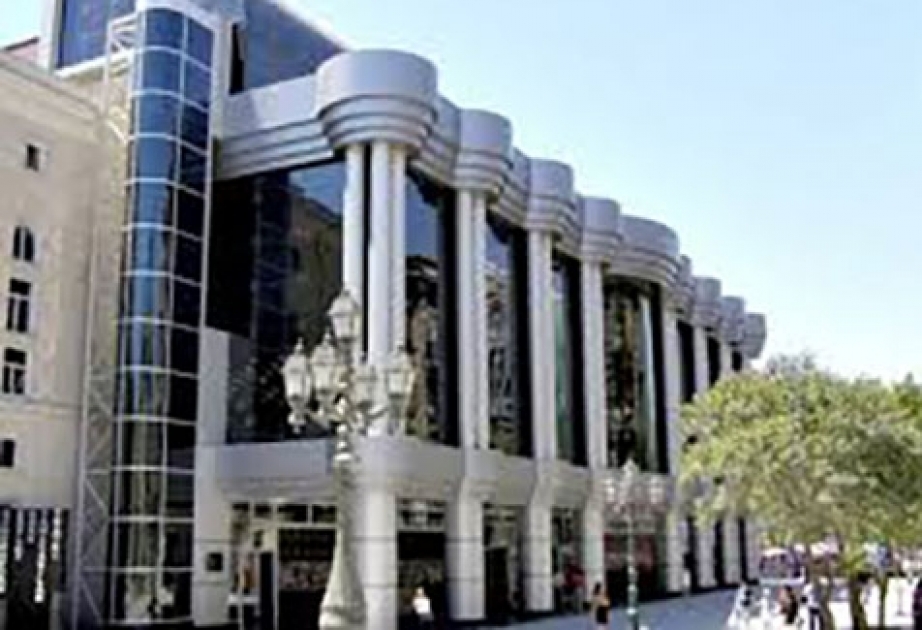 Gənc Tamaşaçılar Teatrında “Bir günəş altında” tamaşasının premyerası olacaq