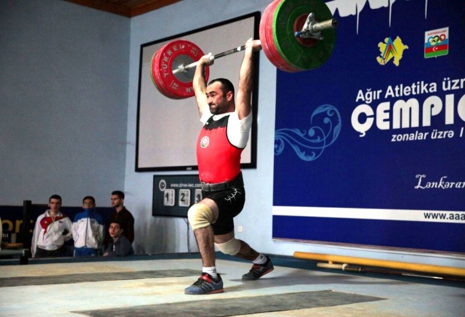 Ağır atletika üzrə respublika yarışlarının birinci seçmə mərhələsi davam edir