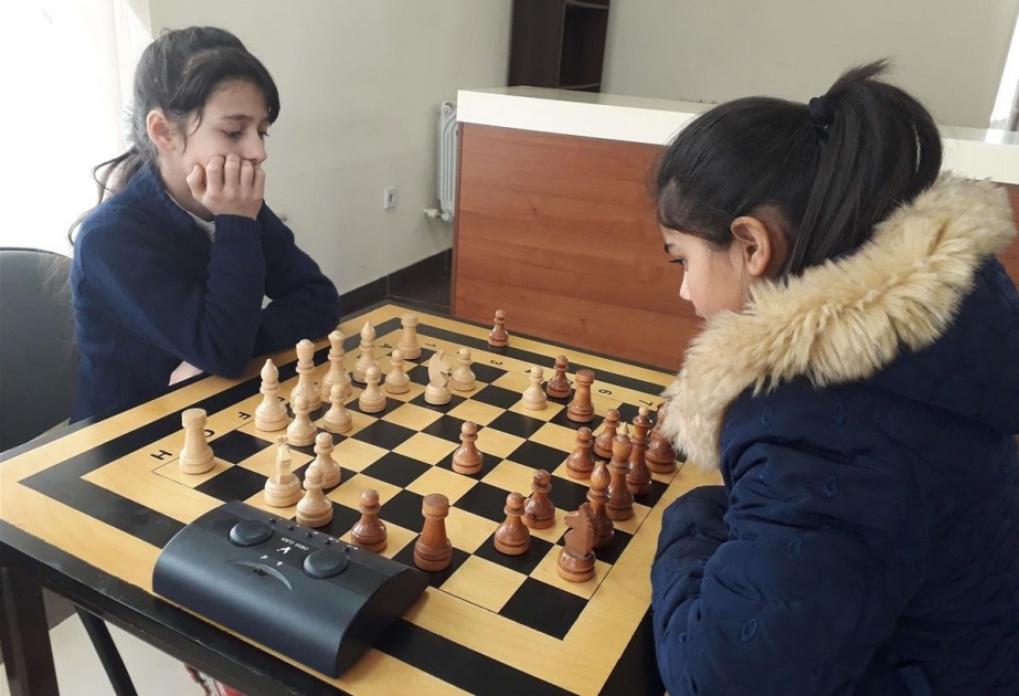 Yeniyetmə şahmatçılar arasında Siyəzən birinciliyinin qalibləri müəyyənləşib