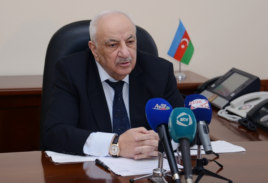 Abid Şərifov: Komissiyanın ilk iclasında verilən tapşırıqların vaxtında yerinə yetirilməsinə ciddi nəzarət olunacaq