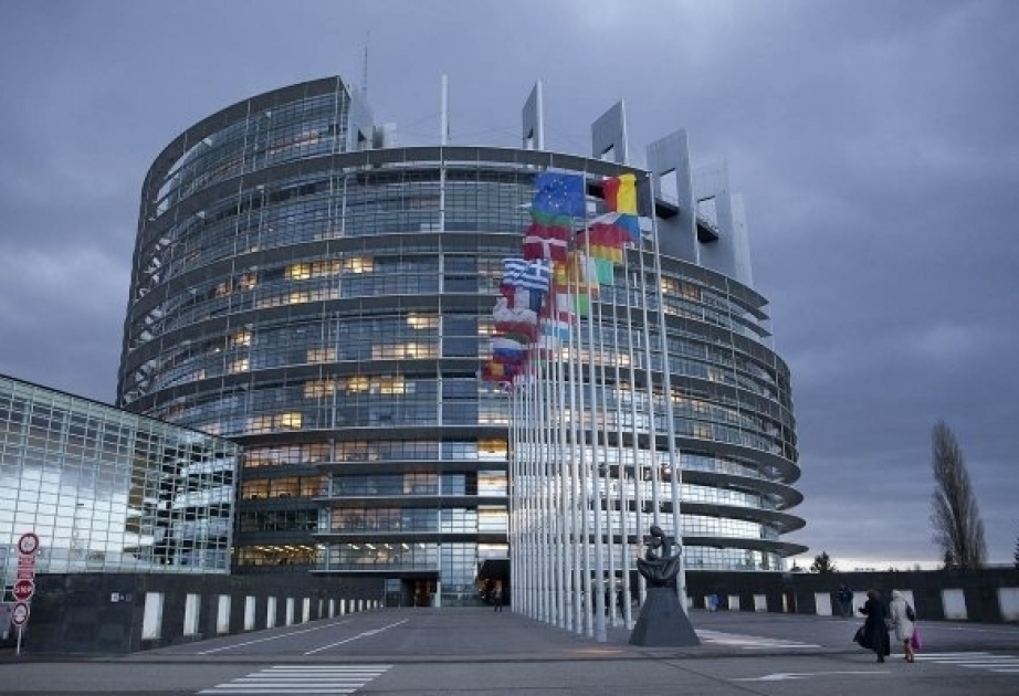 Une députée du Milli Medjlis participera à des réunions du Parlement européen