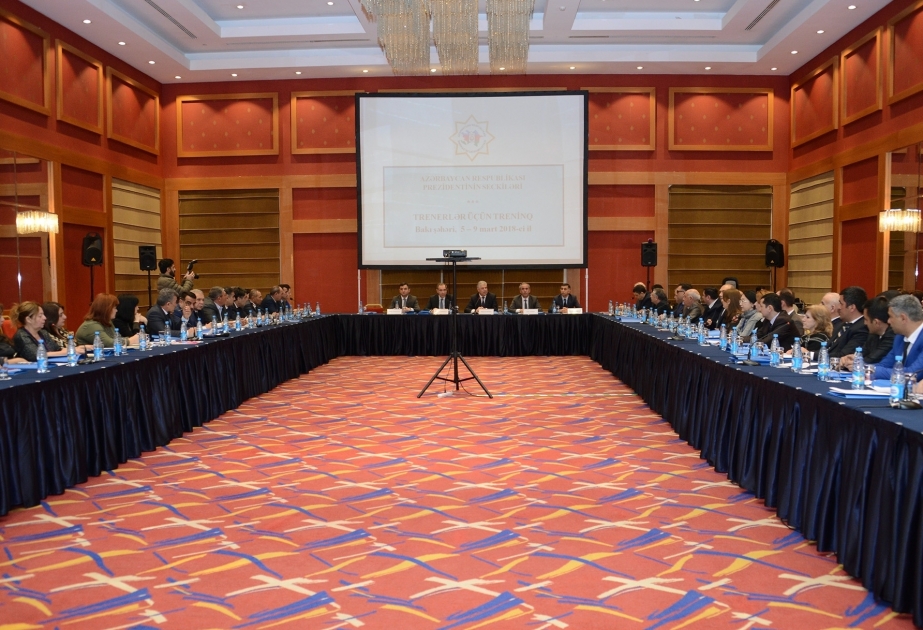 Mərkəzi Seçki Komissiyası aşağı seçki komissiyalarının maarifləndirilməsi proqramı çərçivəsində treninqlərə başlayıb