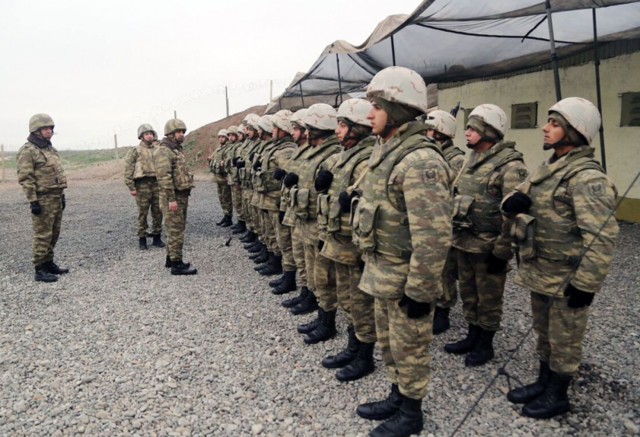 Cəbhə bölgəsində ön xətt bölmələrinin hazırlıq vəziyyəti yoxlanılıb