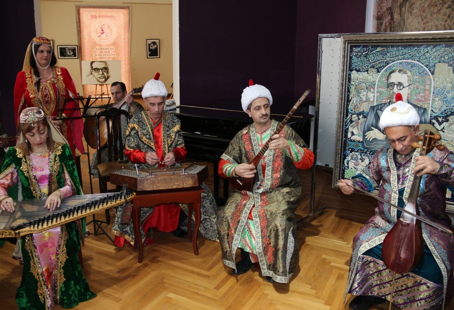 Musiqi, təsviri sənət, bahar onun əsərlərinin mövzusudur