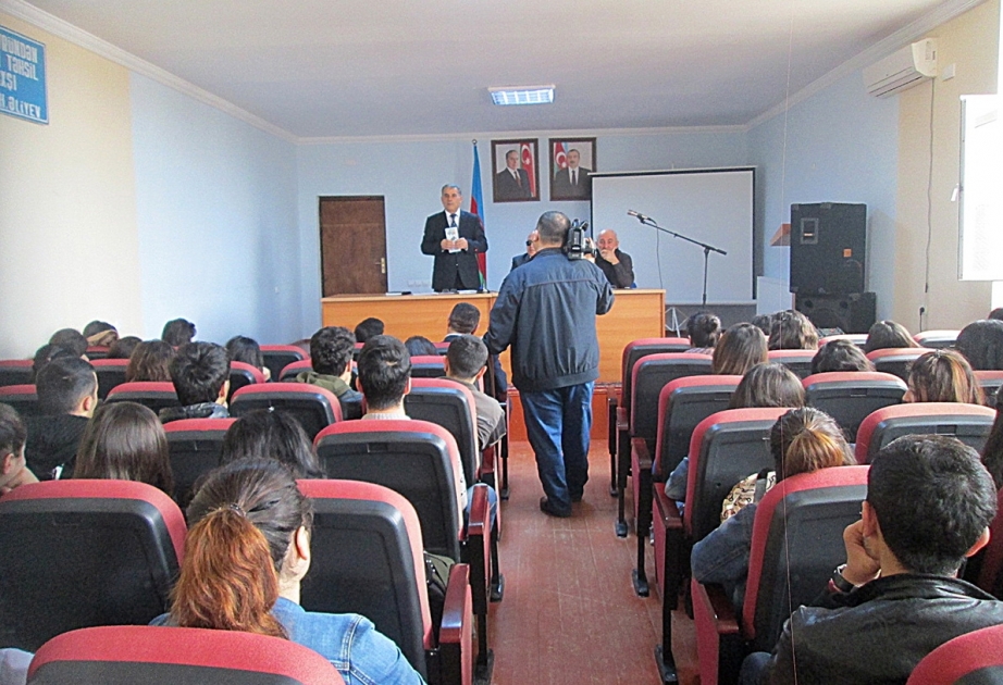 Astarada ilk dəfə səs verəcək gənclərə seçki prosesi izah olunub