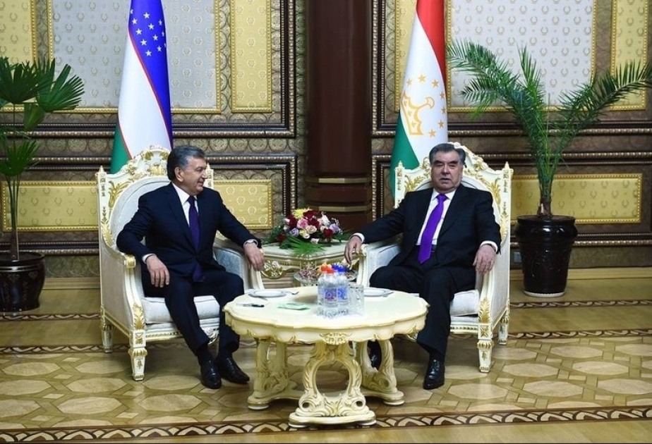 Özbəkistan ilə Tacikistan arasında 27 sənəd imzalanıb