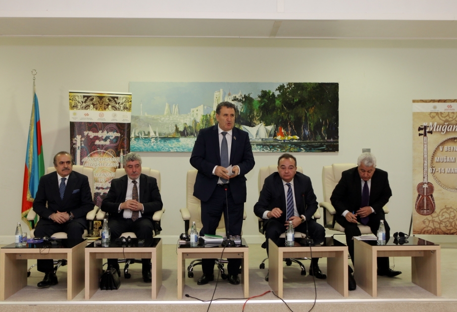 “Azərbaycanda muğam elmi: reallıqlar və perspektivlər” mövzusunda beynəlxalq elmi simpozium işini yekunlaşdırıb