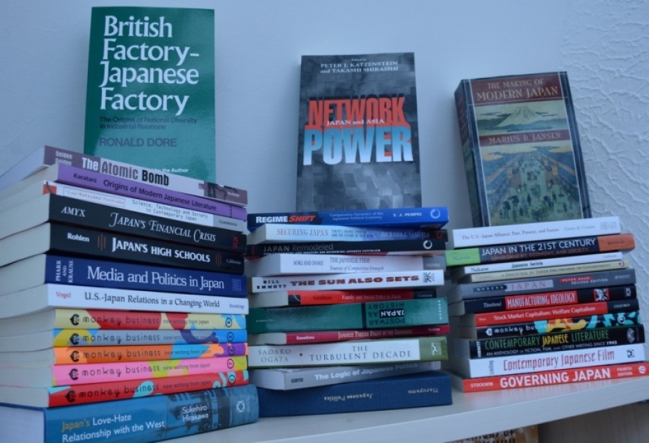 Yaponiyanın Nippon Fondu Azərbaycan Dövlət İqtisad Universitetinə ingilis dilində 100 kitab təqdim edib