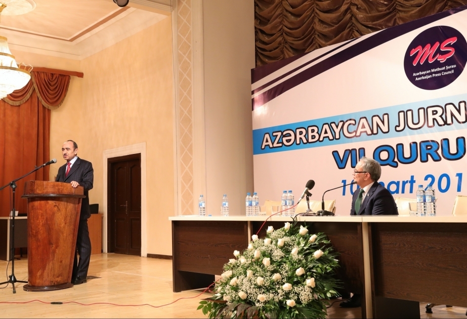 Azərbaycan jurnalistlərinin VII qurultayı keçirilib YENİLƏNİB VİDEO