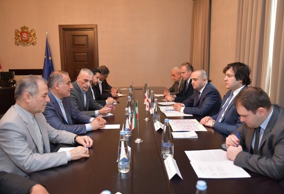 İran regionda həyata keçirilən irimiqyaslı enerji və nəqliyyat layihələrinə maraq göstərir