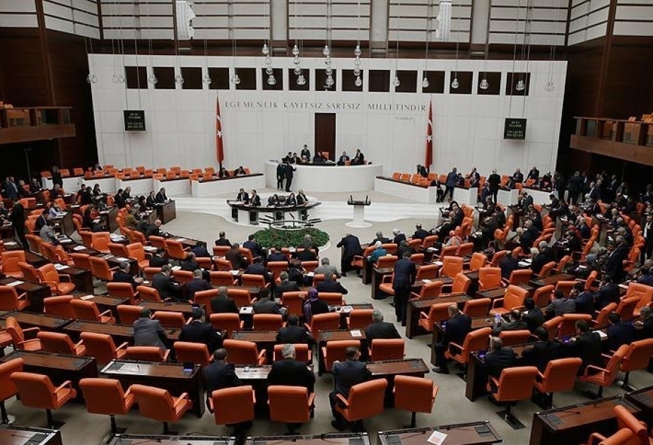 Türkiyədə siyasi partiyaların seçki ittifaqına dair qanun layihəsi qəbul edilib