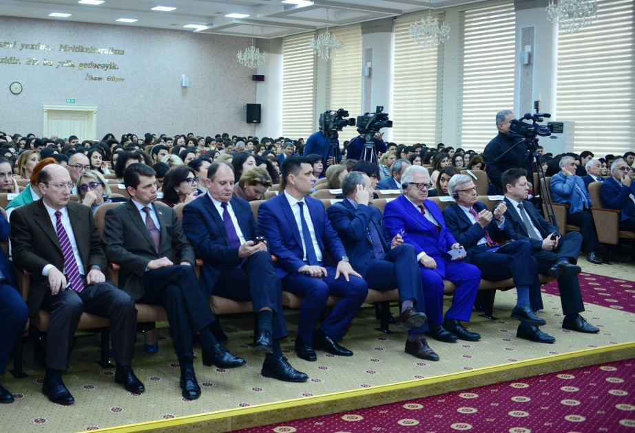 Bakı Slavyan Universitetində Bolqarıstanın Avropa İttifaqı Şurasına sədrliyinə həsr olunan tədbir keçirilib