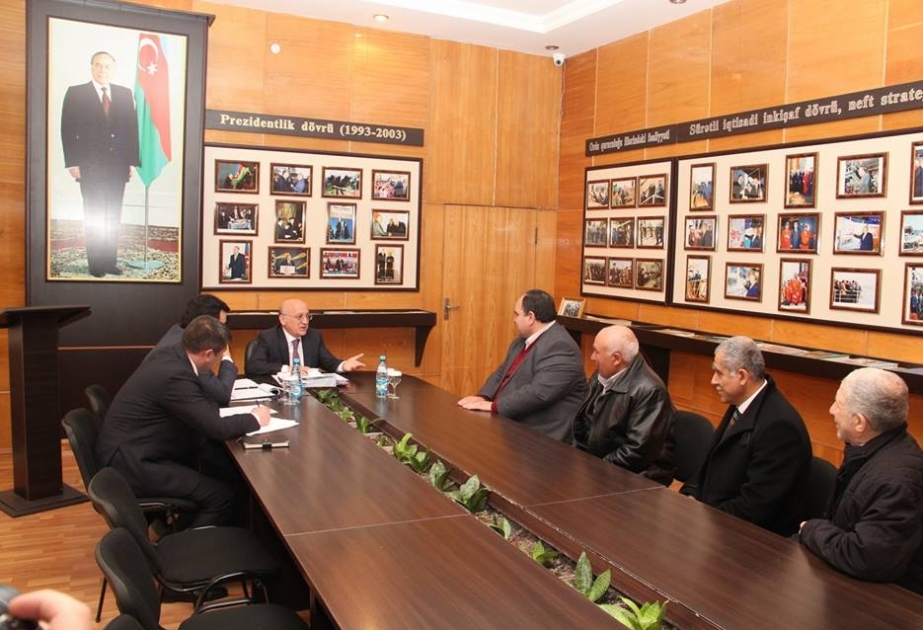 Dini Qurumlarla İş üzrə Dövlət Komitəsinin sədri Gəncədə vətəndaşları qəbul edib