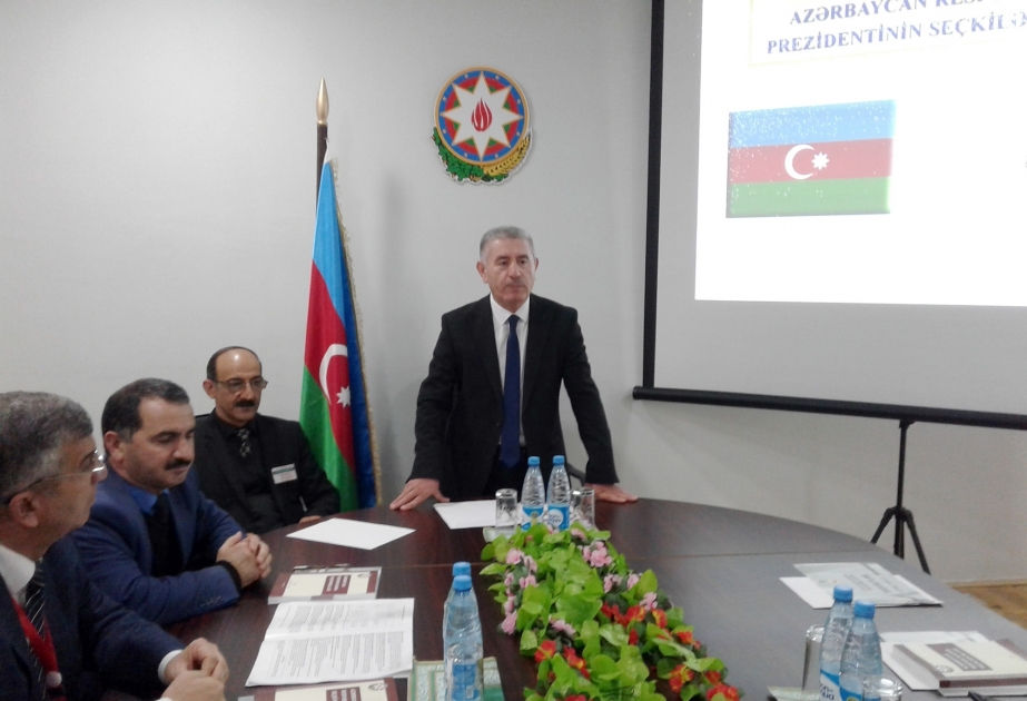 Salyanda aşağı seçki komissiyalarının üzvləri seçki prosesi barədə məlumatlandırılıb