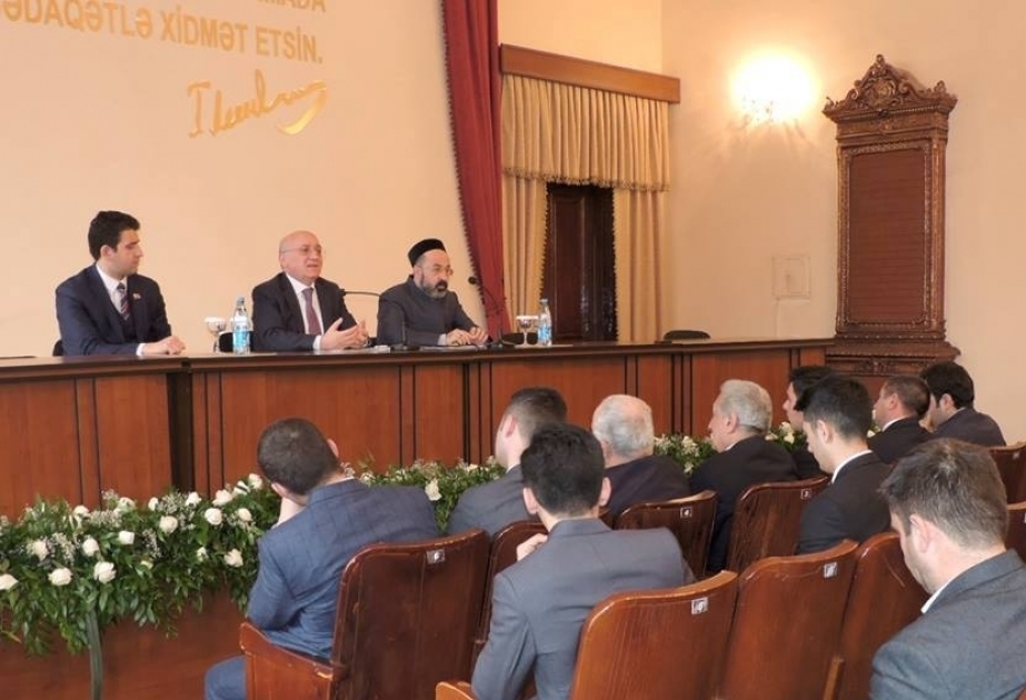Gəncədə “Azərbaycanın dövlət-din modeli: əsas istiqamətlər” mövzusunda konfrans keçirilib VİDEO