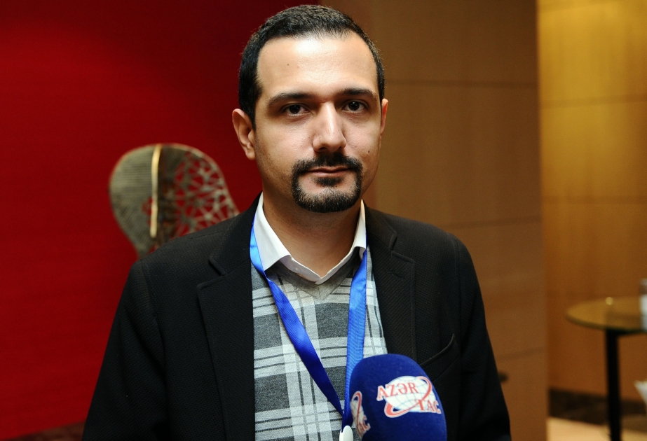 Professor Emadeddin Naghipour: Kanadada Nizami Gəncəvinin əsərlərinə böyük maraq var