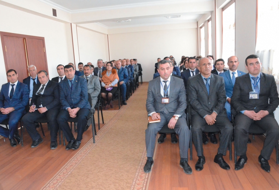 Naxçıvanda məntəqə seçki komissiyalarının üzvləri üçün seminar-treninqlər davam etdirilib