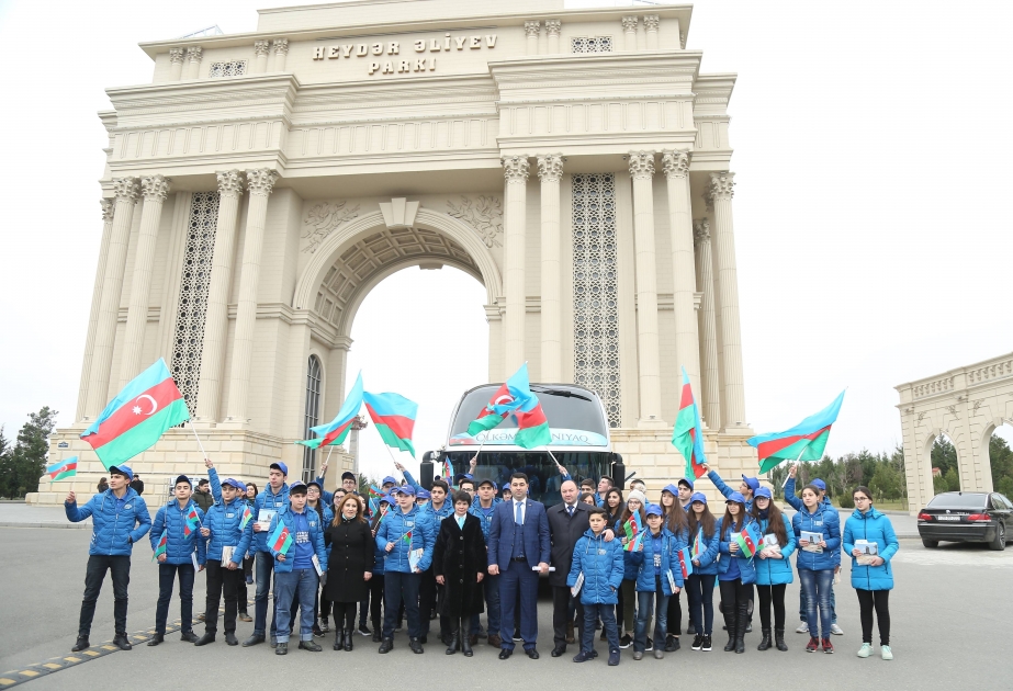 Gəncə məktəbliləri “Ölkəmizi tanıyaq” layihəsi çərçivəsində şimal bölgəsinə yola düşüblər